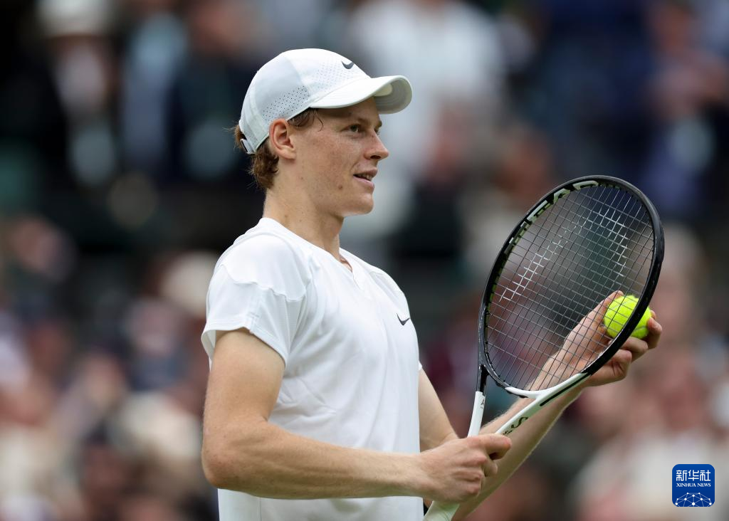 媒体的第一 媒体的第一